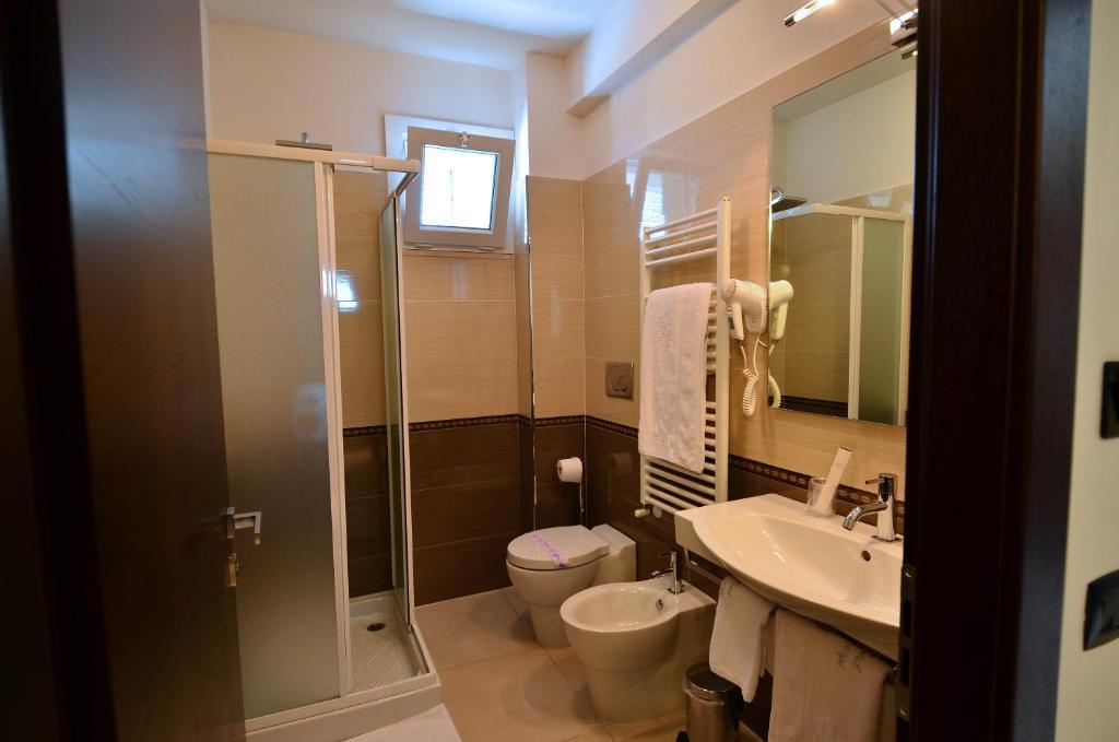 Hotel I Crespi Grosseto Phòng bức ảnh