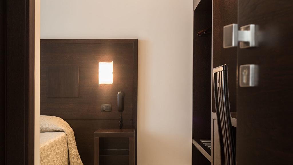Hotel I Crespi Grosseto Ngoại thất bức ảnh