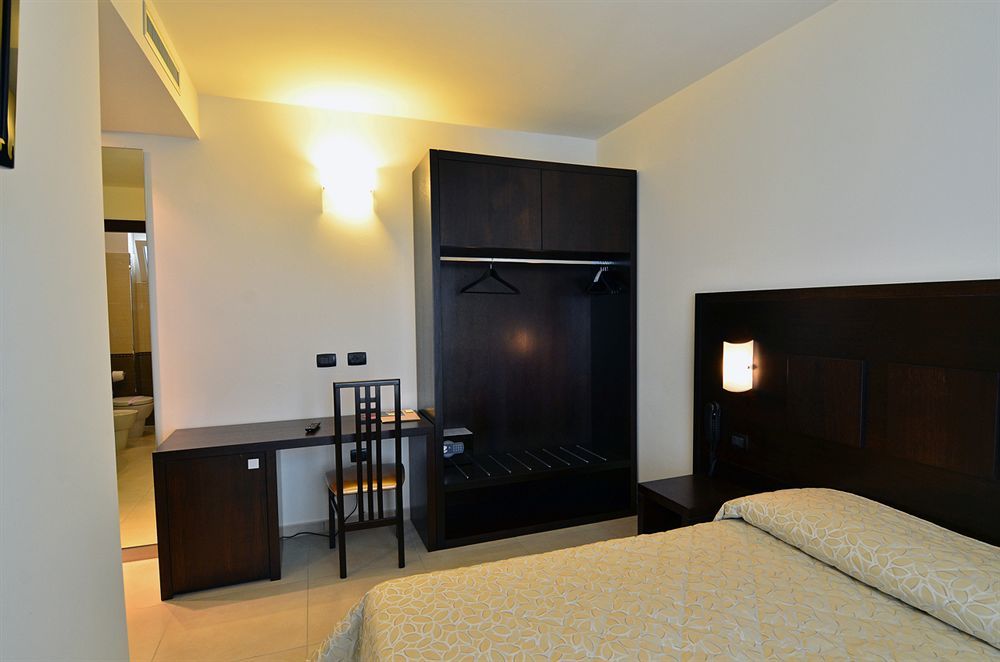 Hotel I Crespi Grosseto Ngoại thất bức ảnh