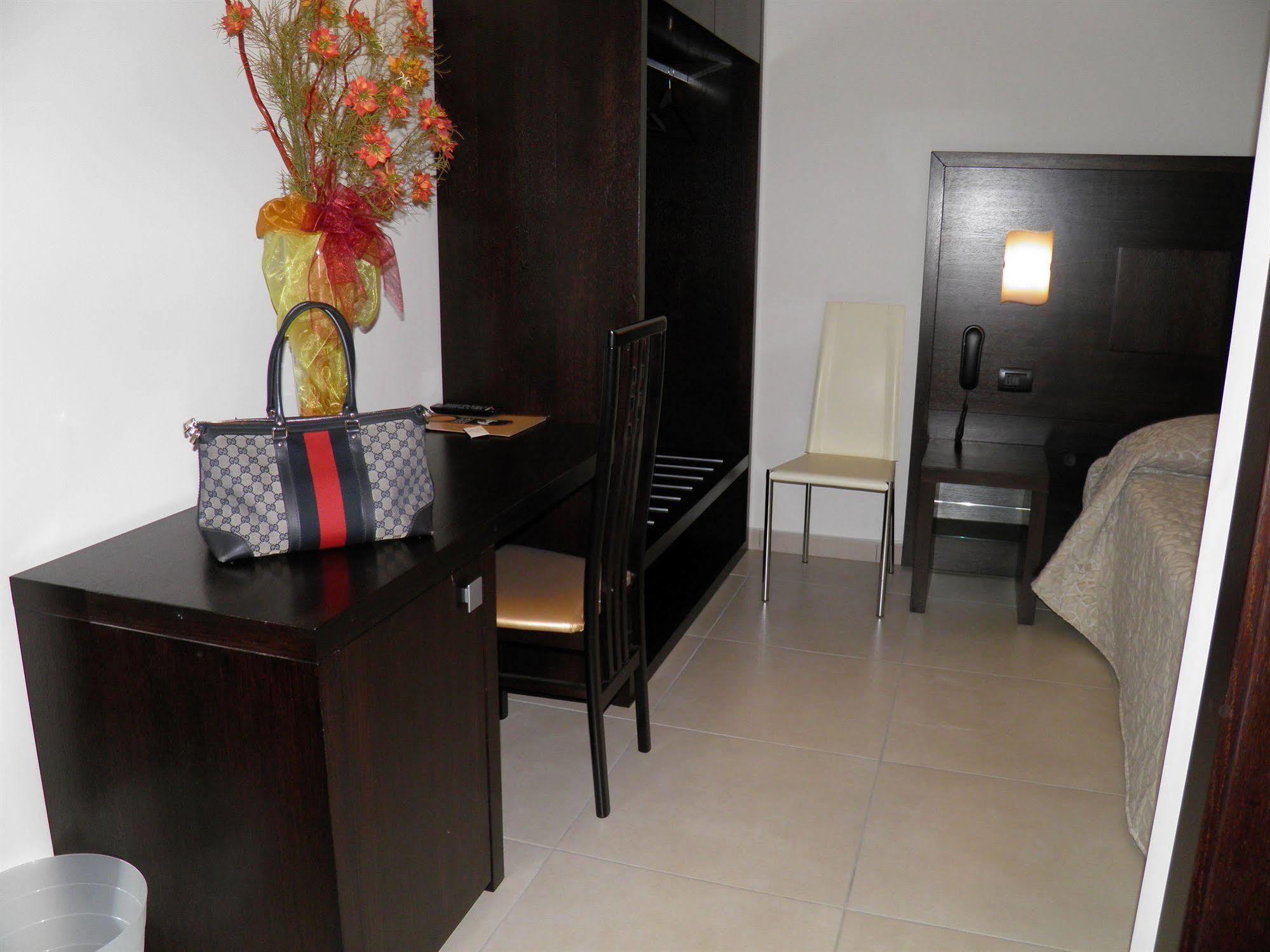 Hotel I Crespi Grosseto Ngoại thất bức ảnh